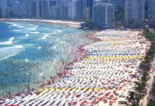 Taxa ambiental para turistas no litoral de SP poderá ser implantada apenas em 2025; entenda